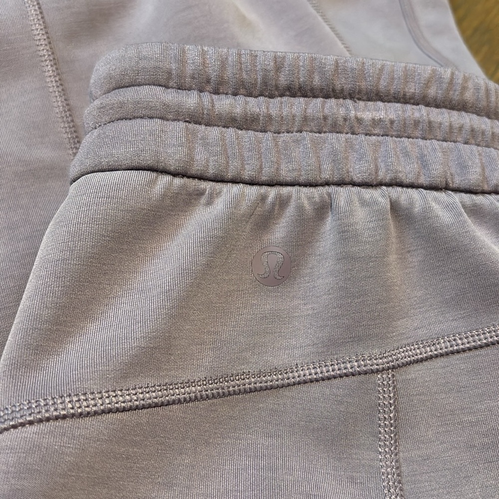 Lululemon Softstreme High-Rise Pant *Full Length - Picture 4 of 6